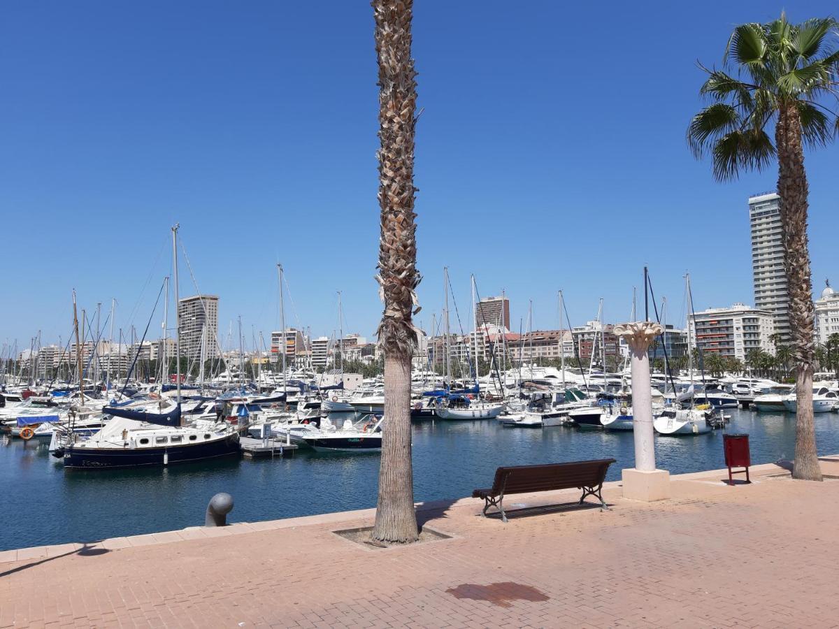 Apartamento Grande - Castillo Santa Barbara Alicante